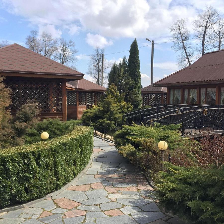 Готель "У Свата" Гришківці Бердичівський Р-Н Hryshkivtsi Exterior photo